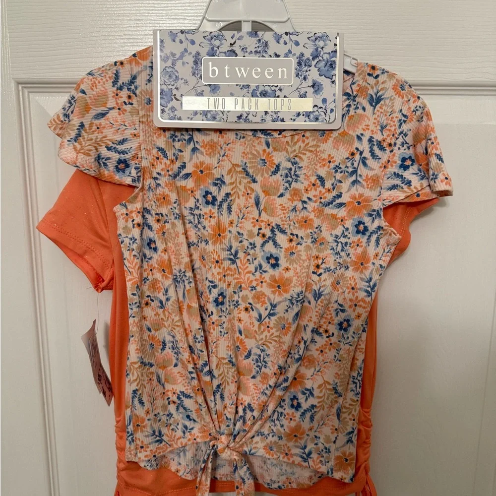 Two piece girl top with butterfly with  gather on the side